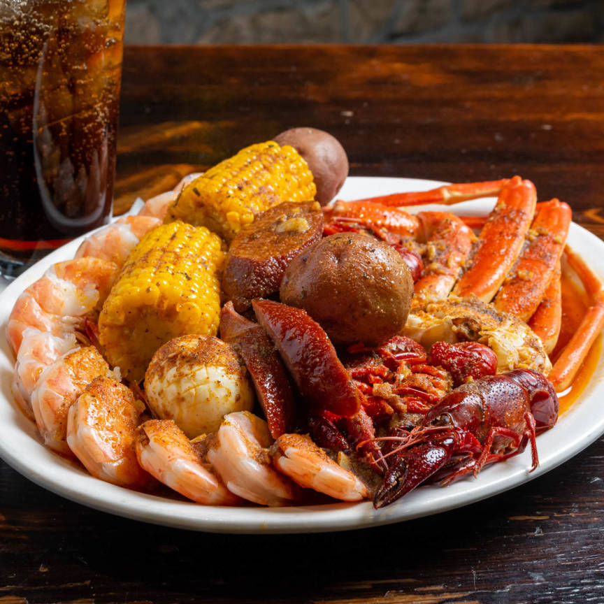 Jay's Crab Boil & Oyster Bar - Pickerington, OH