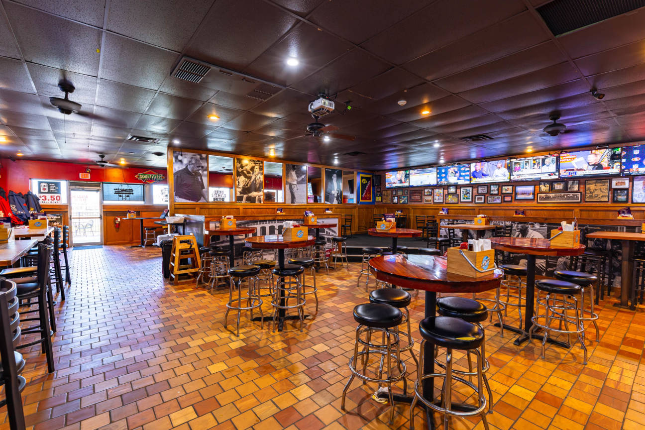 Benchwarmers Ankeny, IA