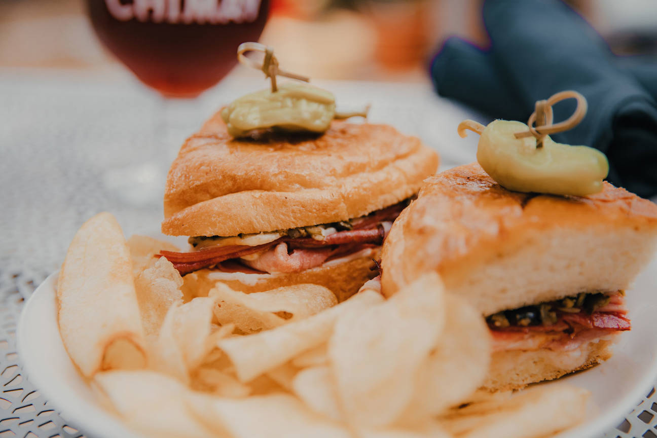 The Downing Bottles and Bites San Jacinto Plaza, Heart of Downtown