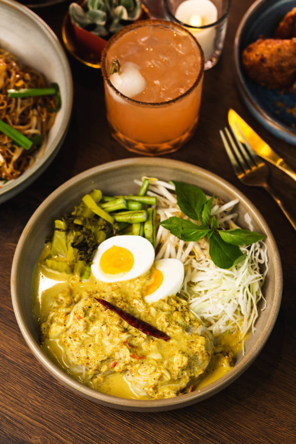 Tong Bushwick, Brooklyn, NY