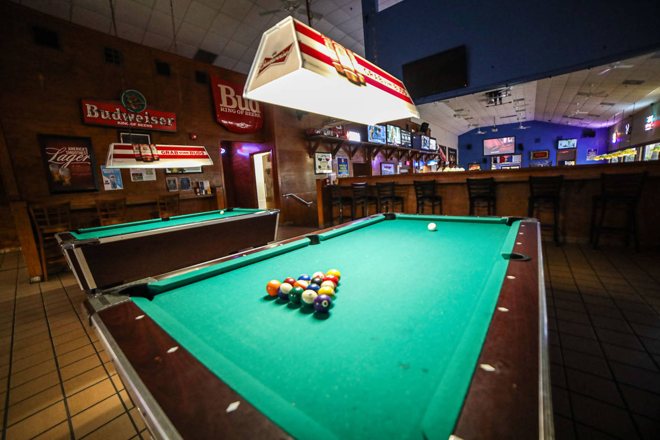 Mugs N Jugs Family Grille Lehigh Acres, FL