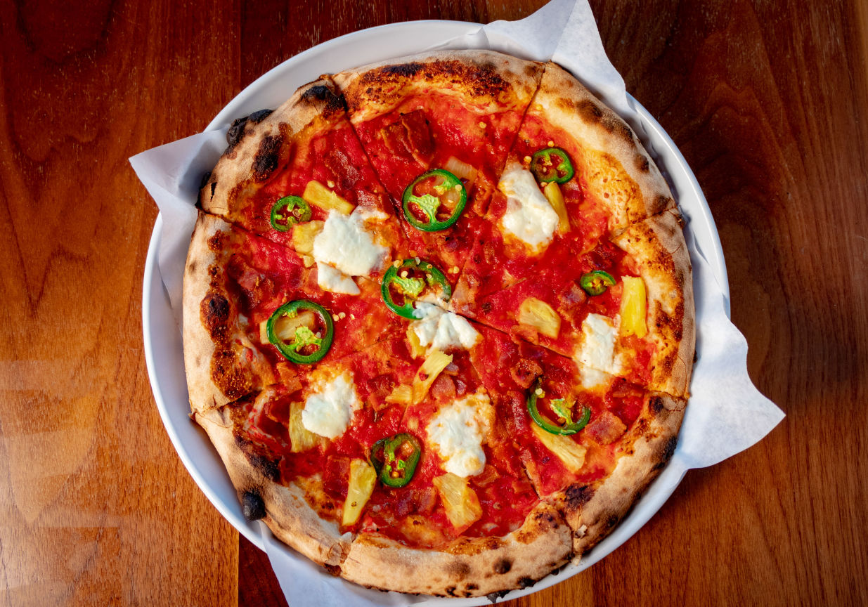 The Urban Oven Dtla At The Bloc Los Angeles Ca