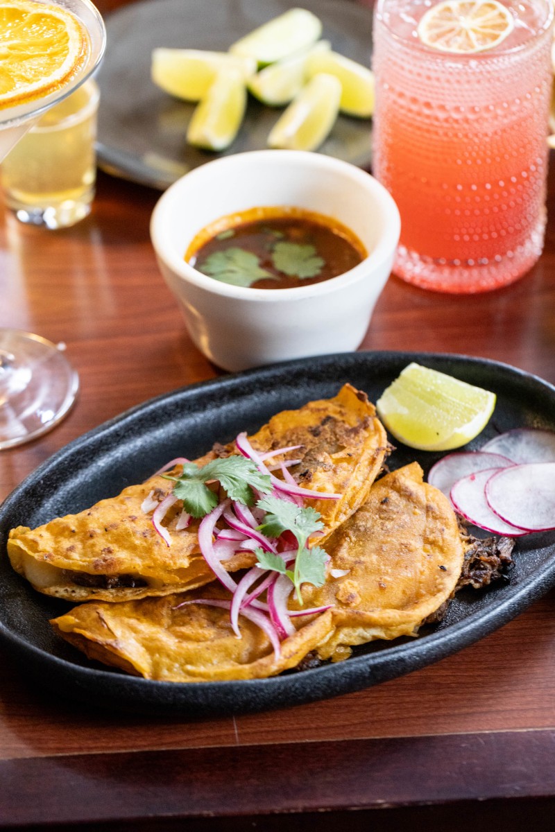 slideshow photo number 3