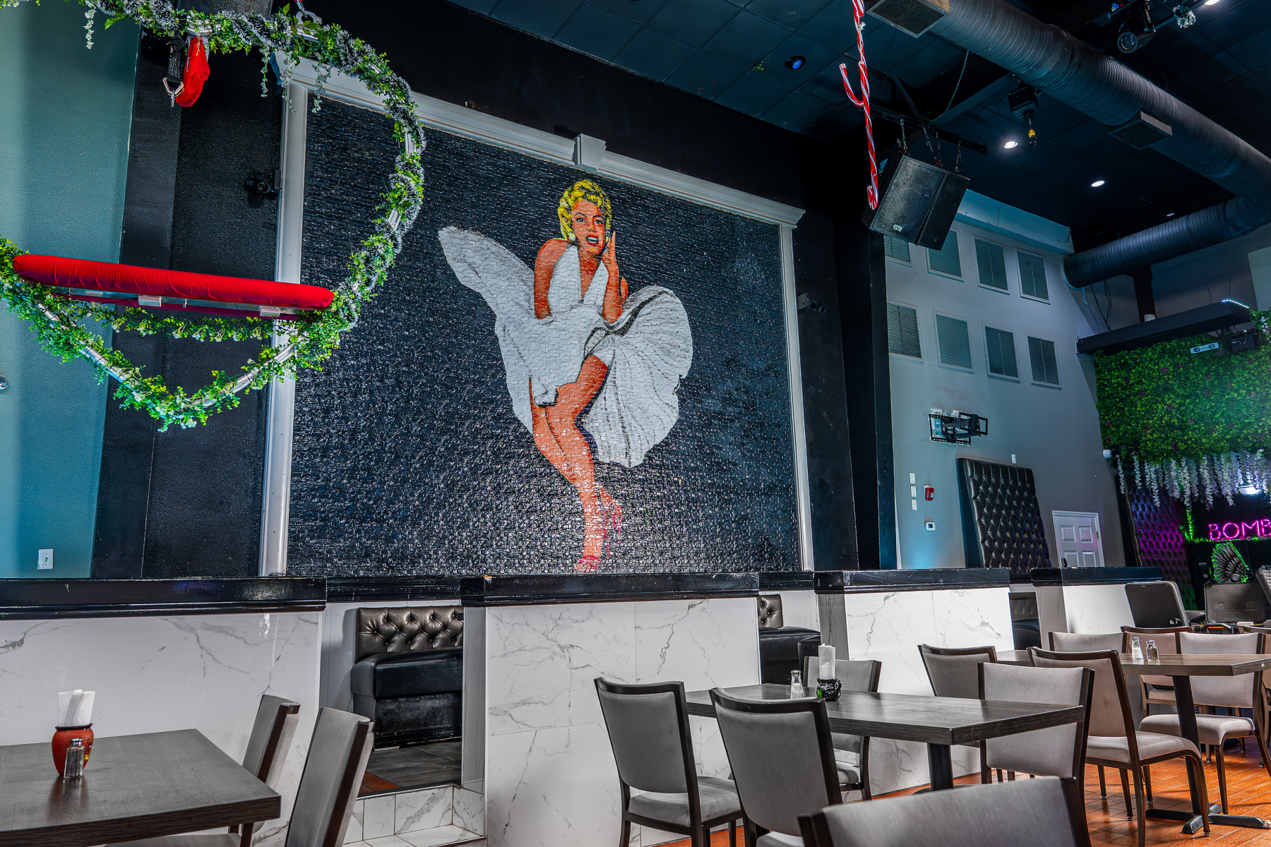 slideshow photo number 3