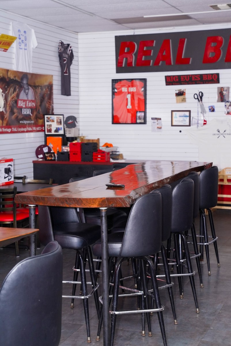 slideshow photo number 2