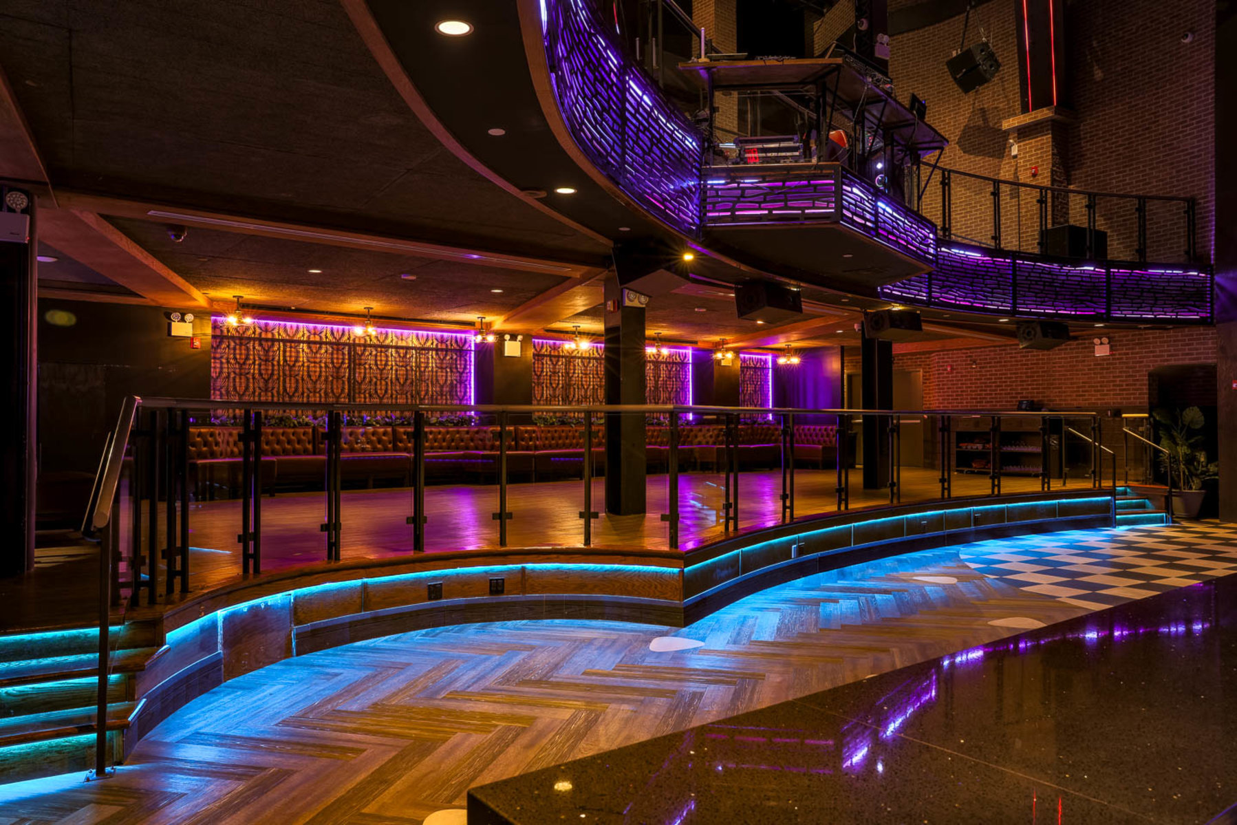 slideshow photo number 2