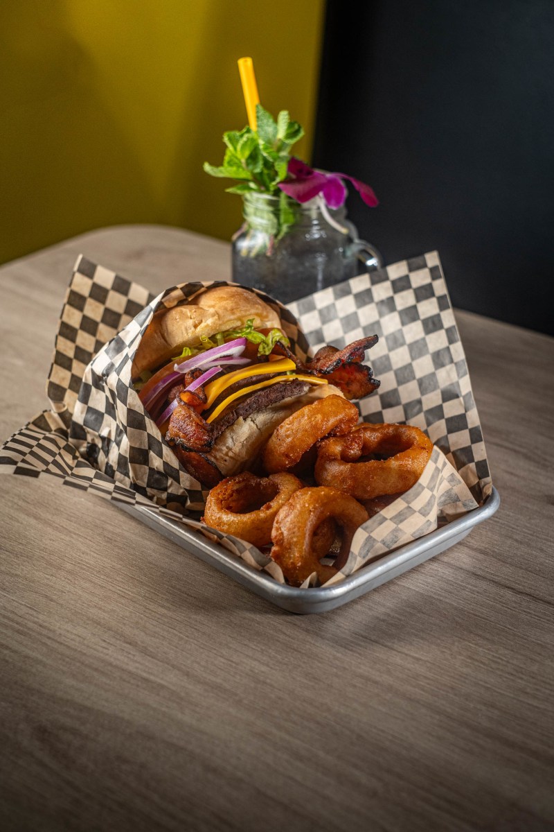 slideshow photo number 3