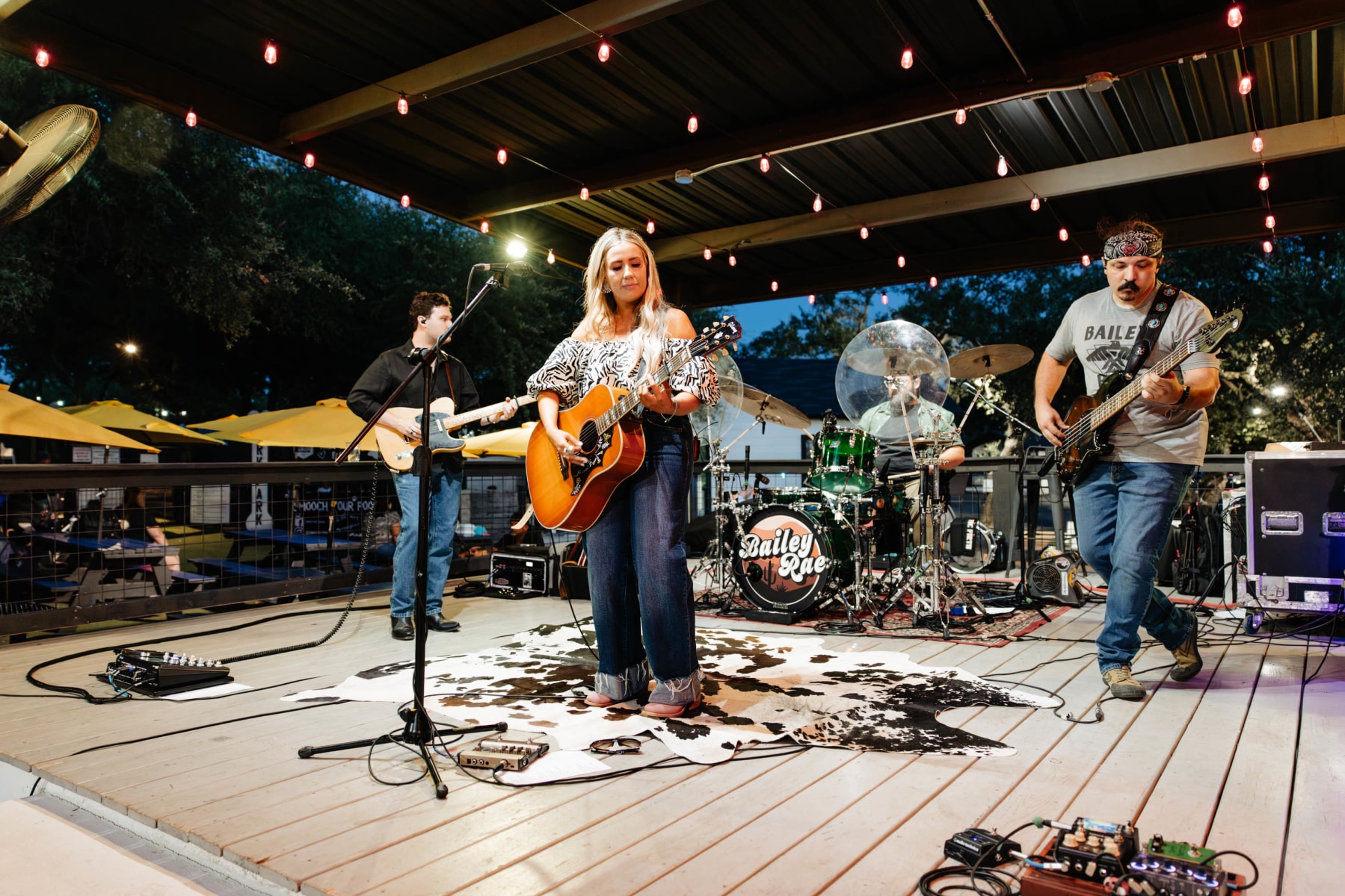 slideshow photo number 2