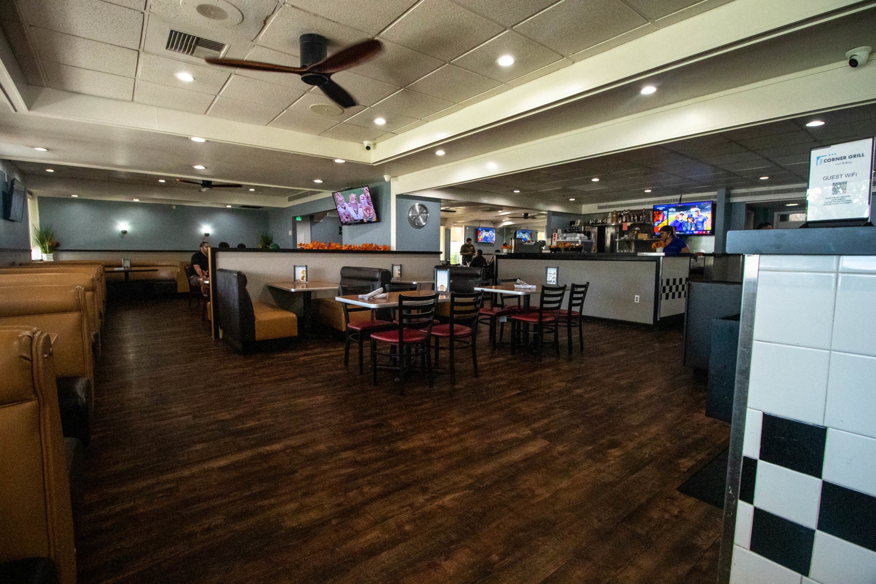 slideshow photo number 4