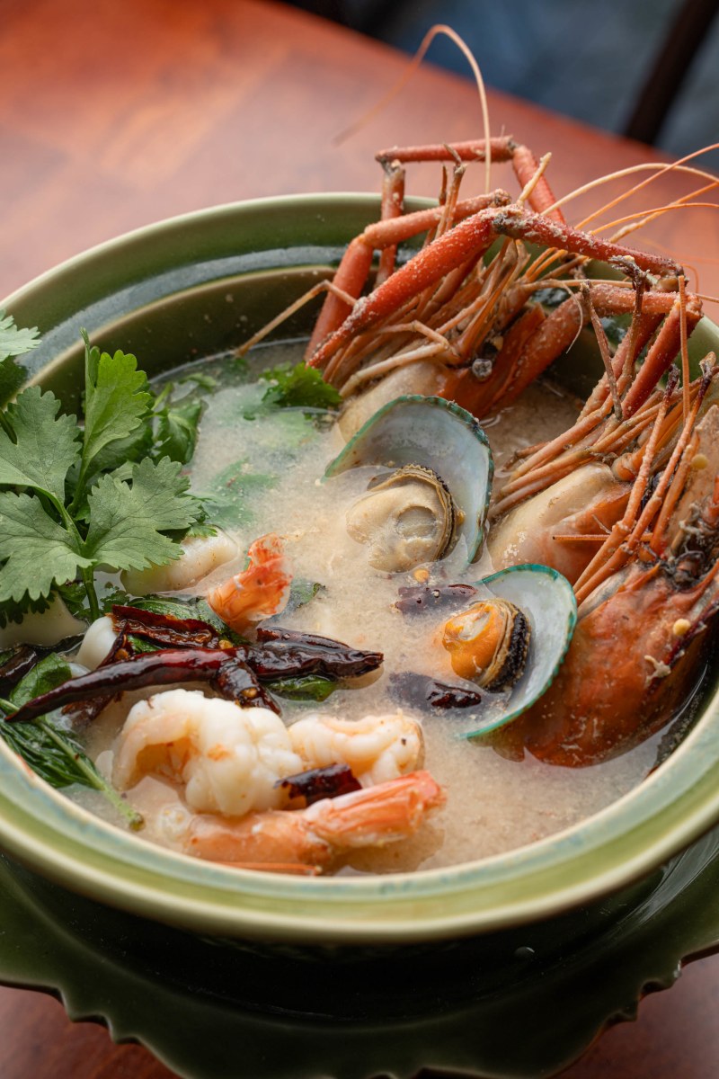 slideshow photo number 3