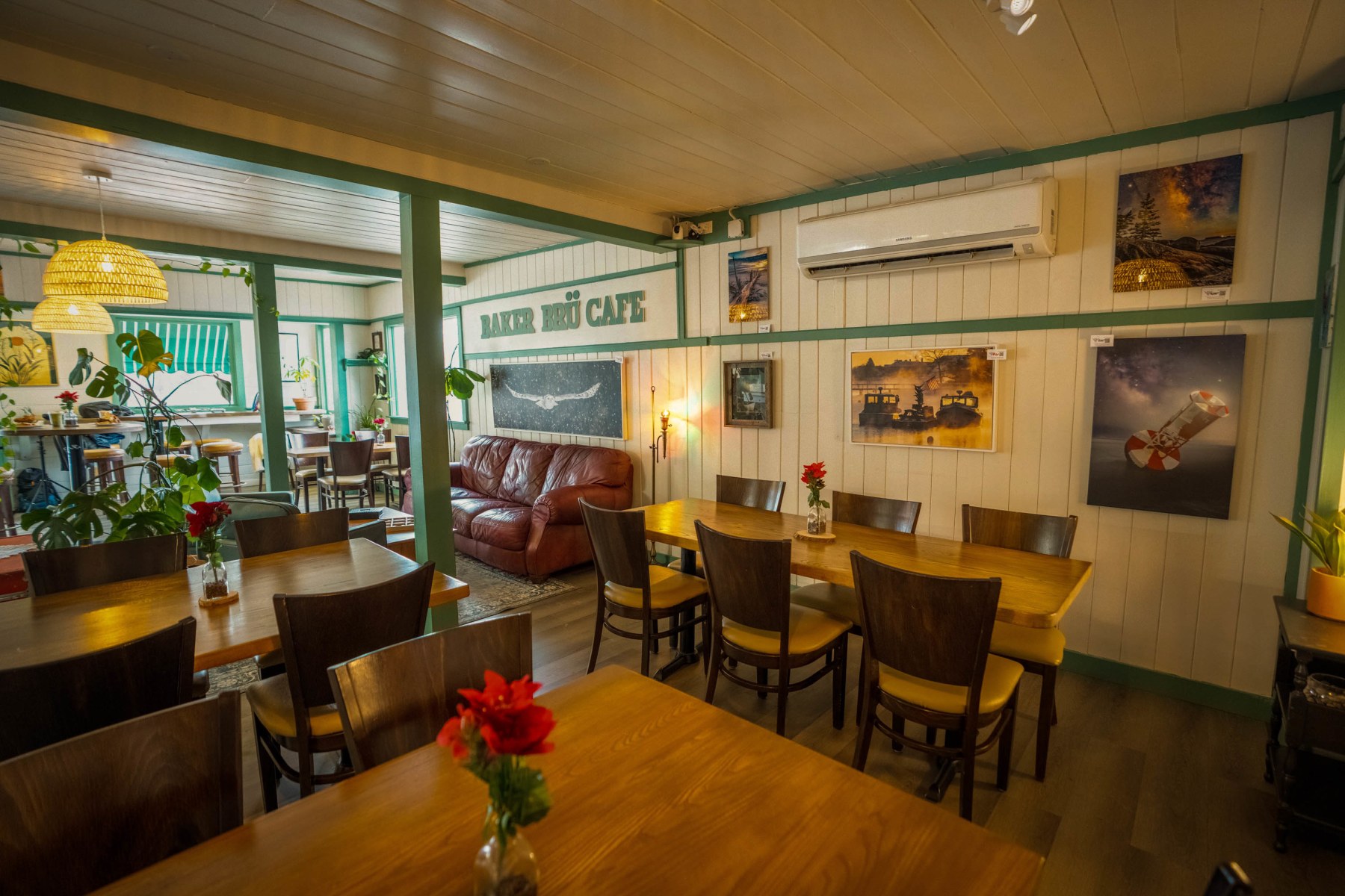 slideshow photo number 2