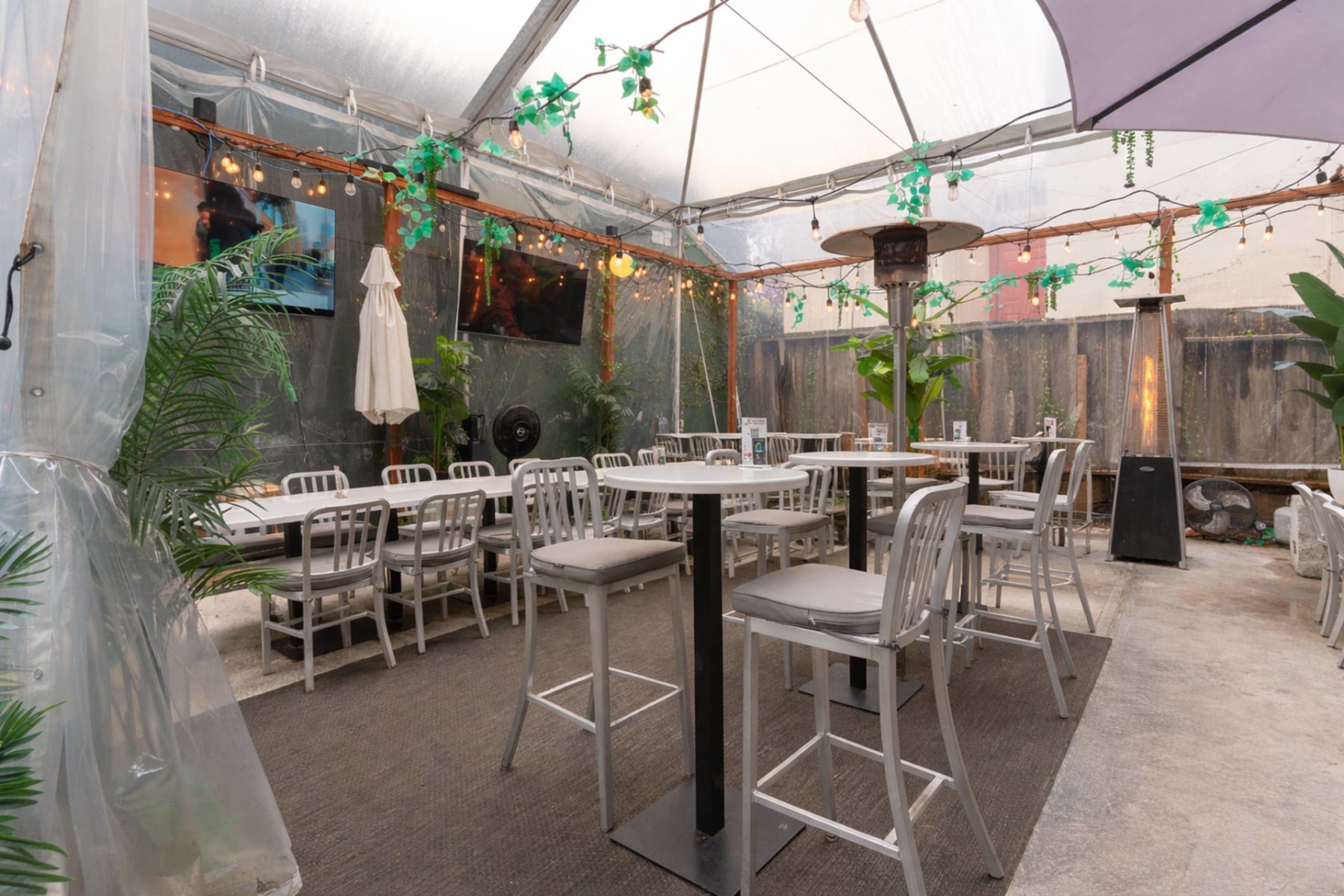 slideshow photo number 3