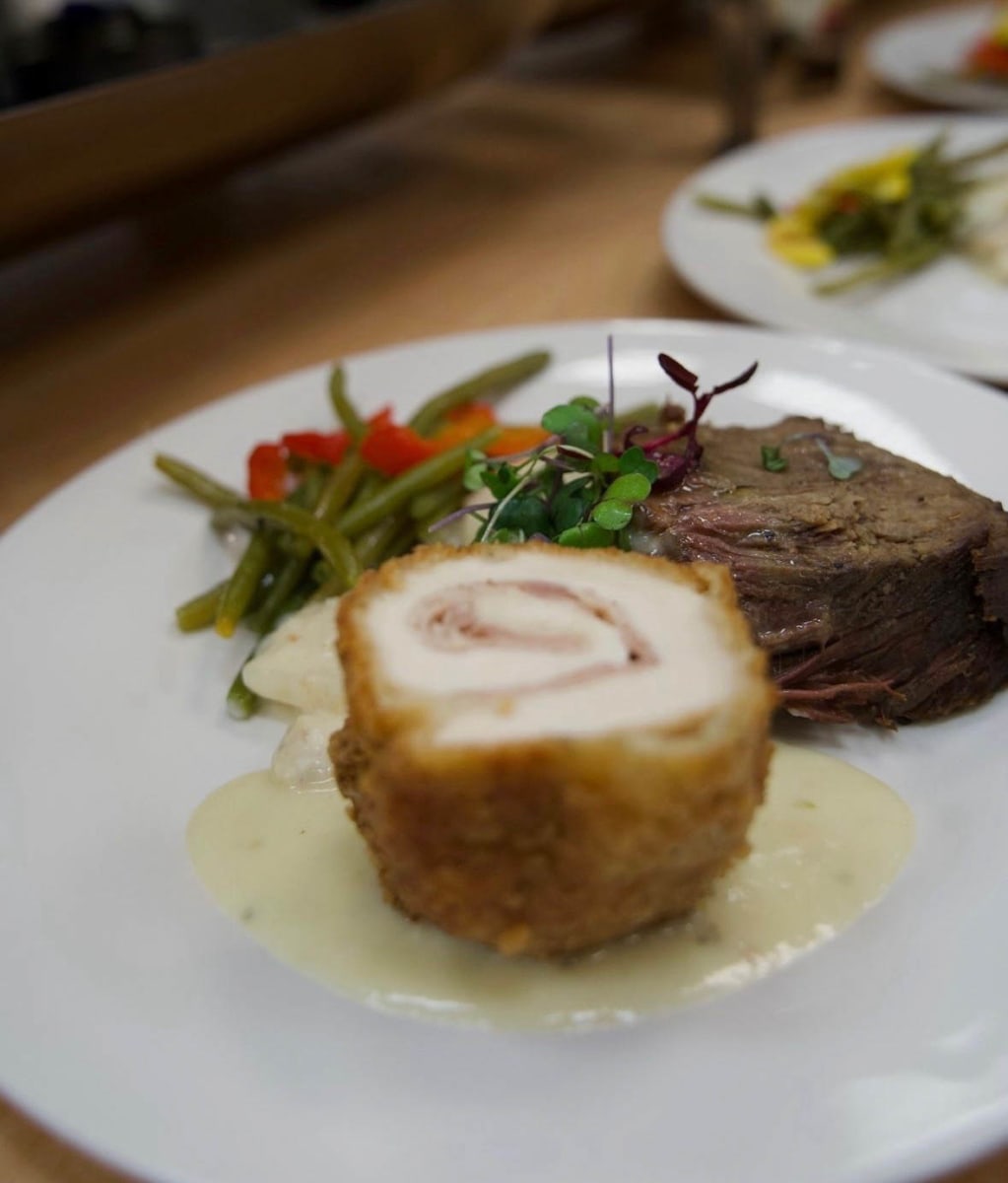 slideshow photo number 5