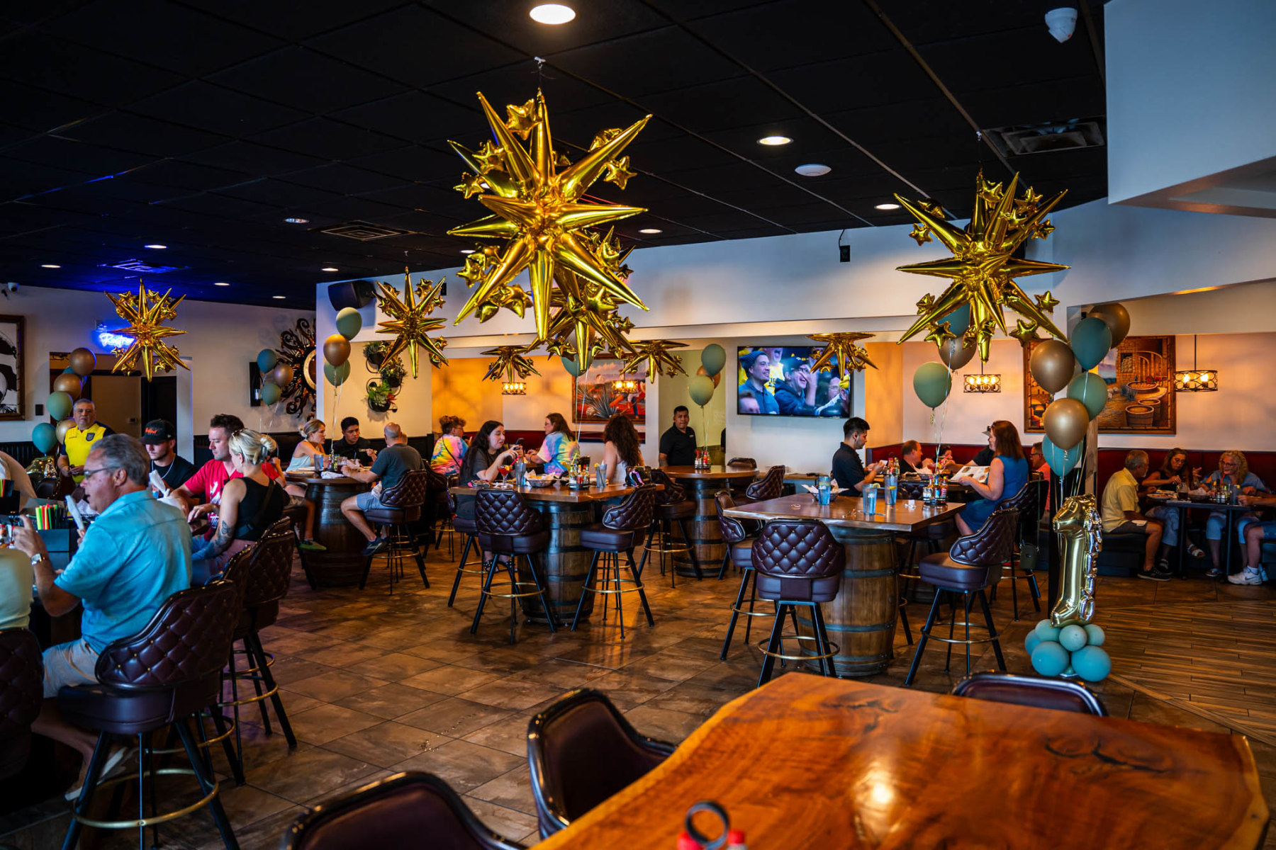 slideshow photo number 2