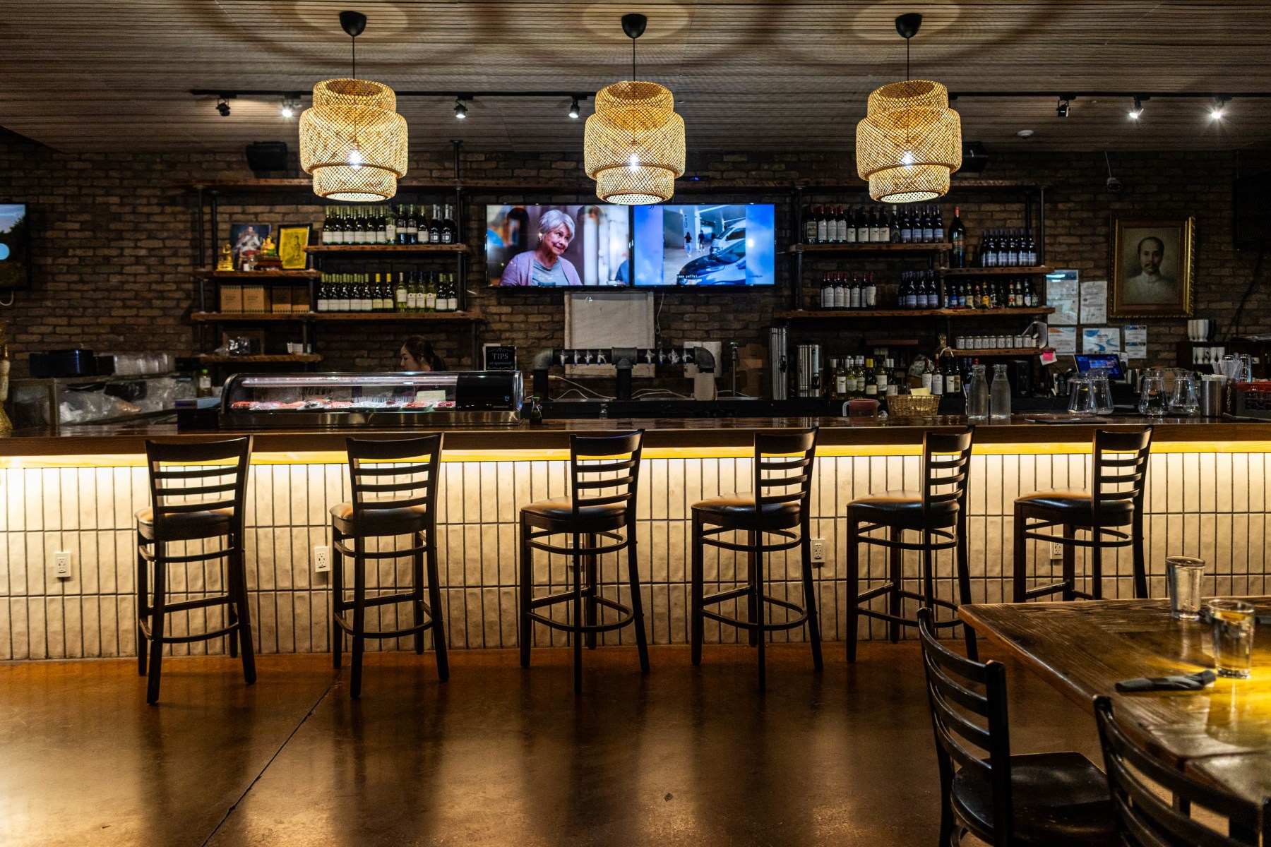 slideshow photo number 2