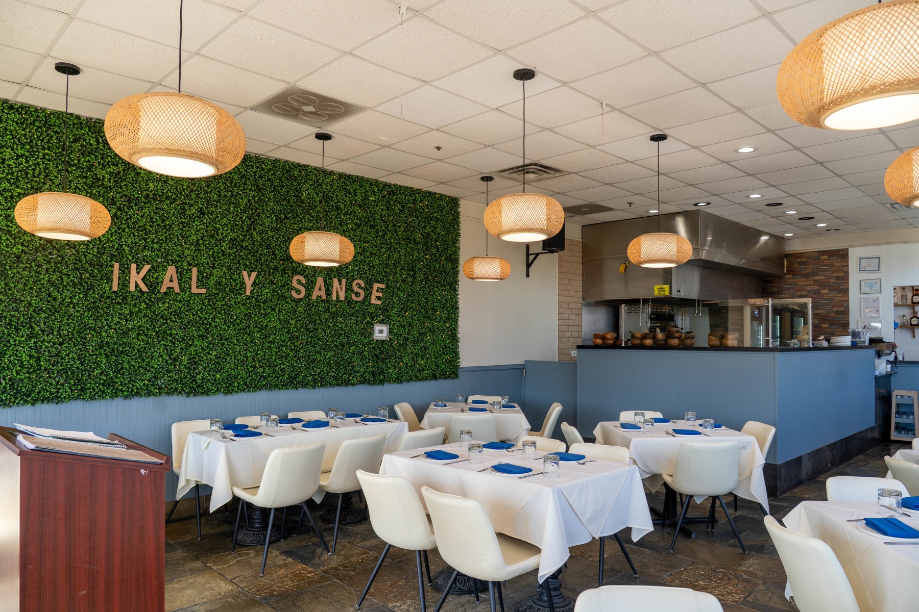 slideshow photo number 4