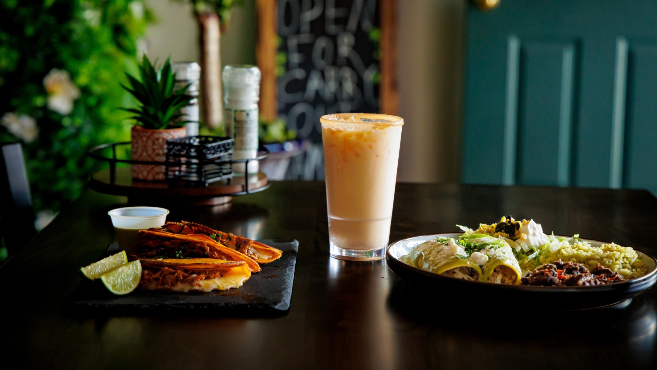 slideshow photo number 3