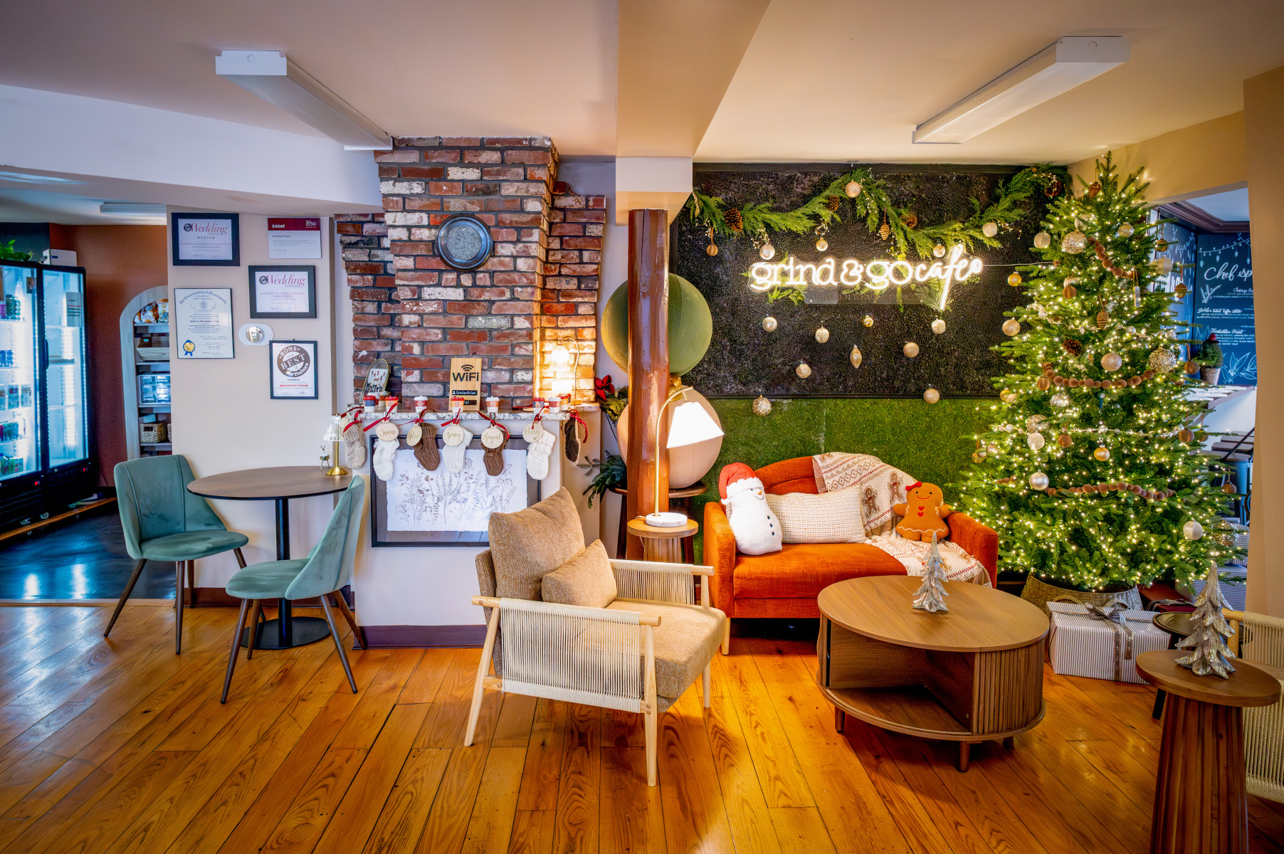 slideshow photo number 3