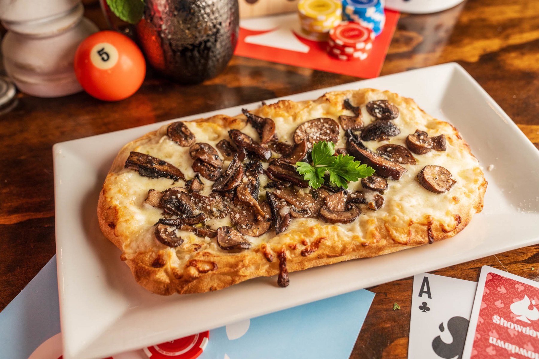 Showdown Social – Games, Food & Nightlife in Alpharetta