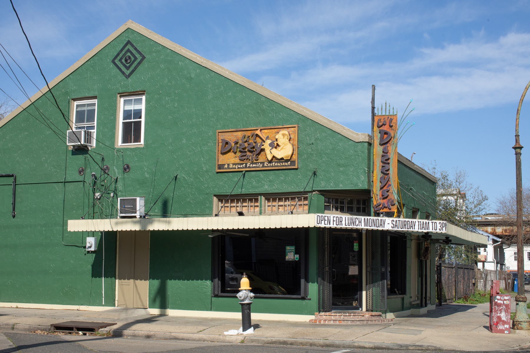 Lil' Dizzys Cafe – Best Southern Restaurant in Treme