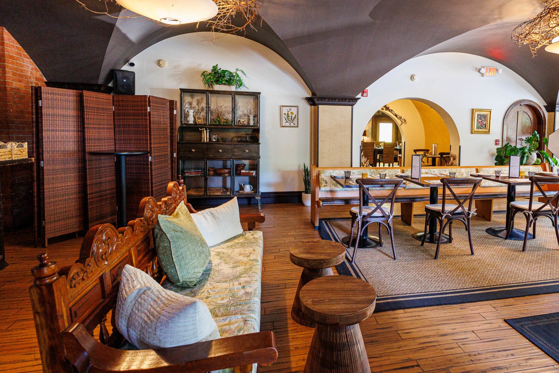 Best American Restaurant in Rochester | Alexander Social