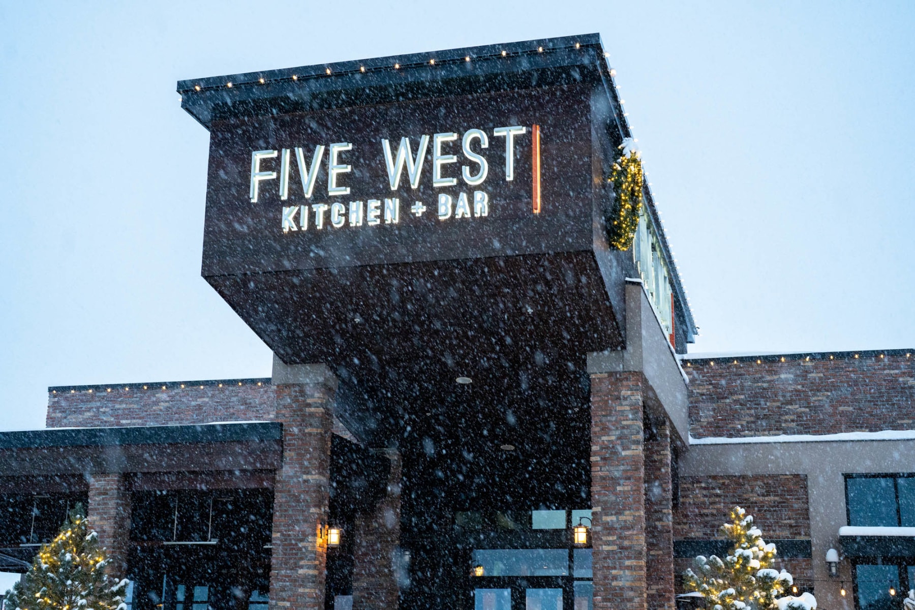 Best American Restaurant in Rochester, MN | Five West
