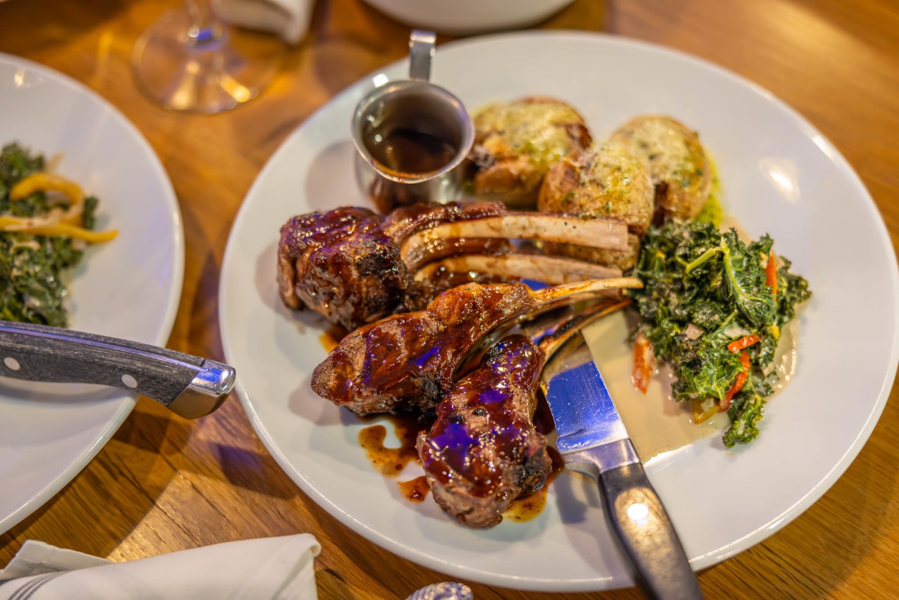 Primrose Table - Murfreesboro, TN