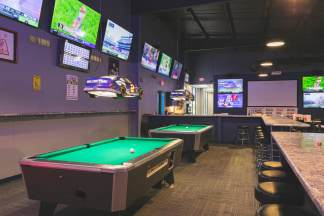Lil' Risky Bar & Grill photo