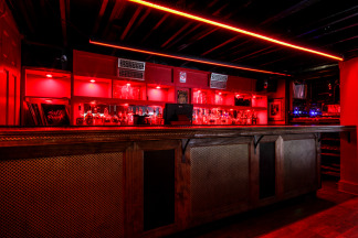 10 High Club photo