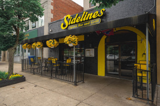 Sidelines Sports Bar and Grill photo