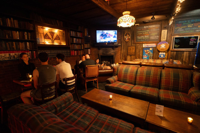Bar photo 3