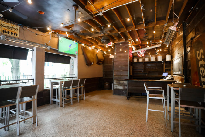 Bar photo 2