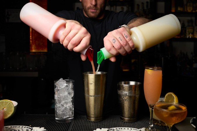 Bar photo 2