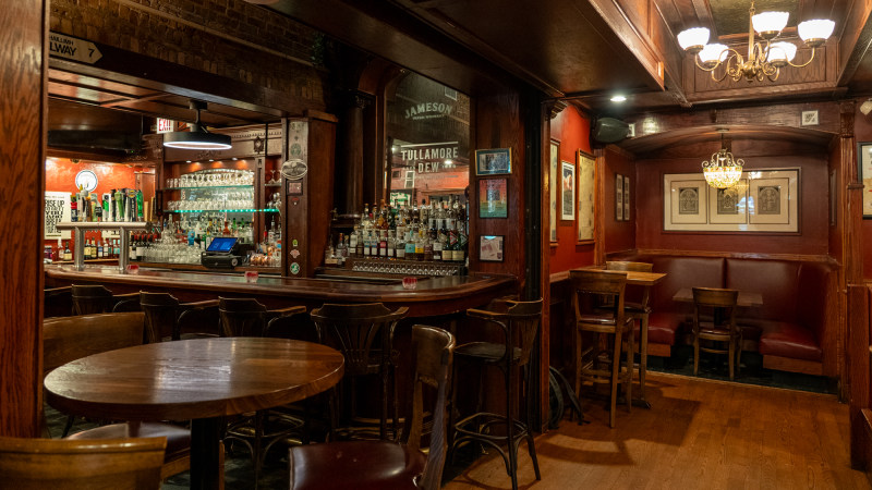 Bar photo 2
