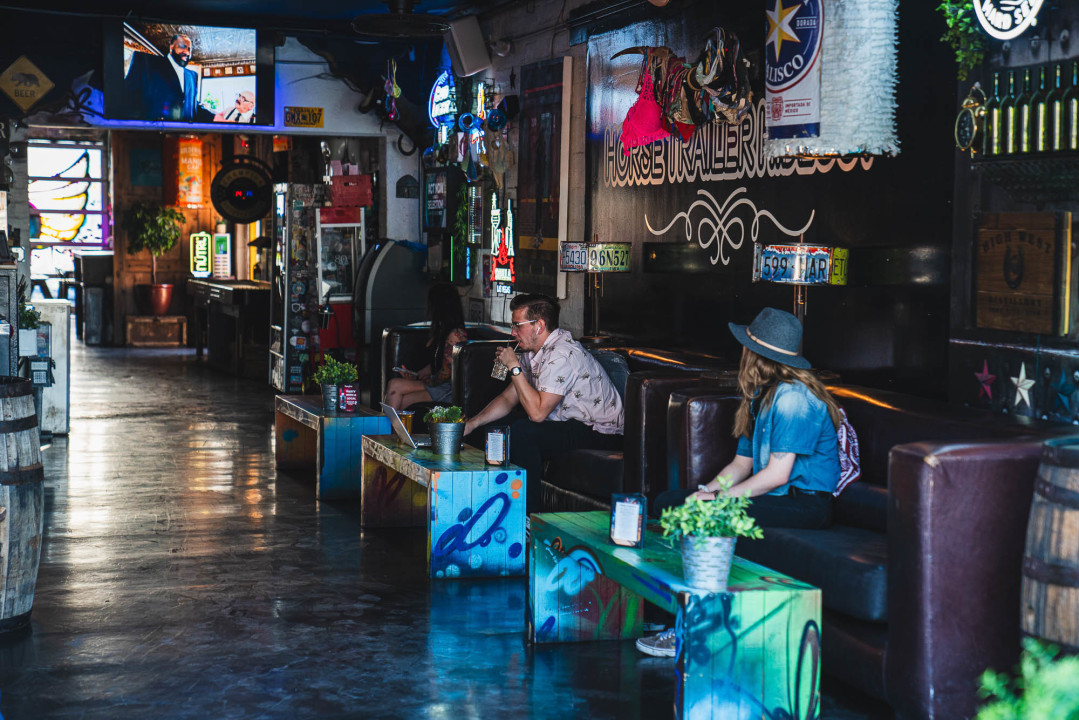 Bar photo 1