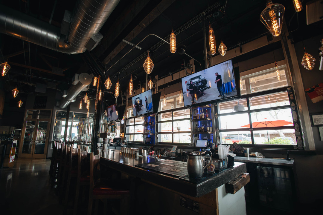 Bar photo 1