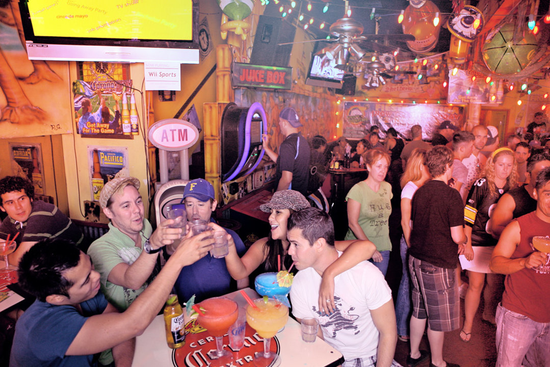 Bar photo 1