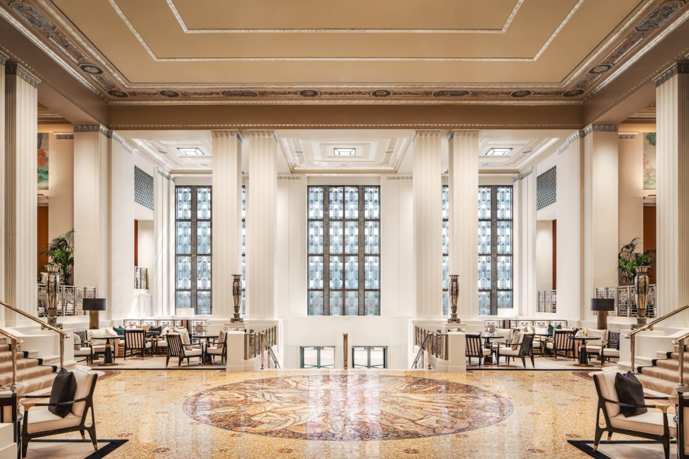 Lobby Park Avenue restauré, sol en mosaïque « Wheel of Life »