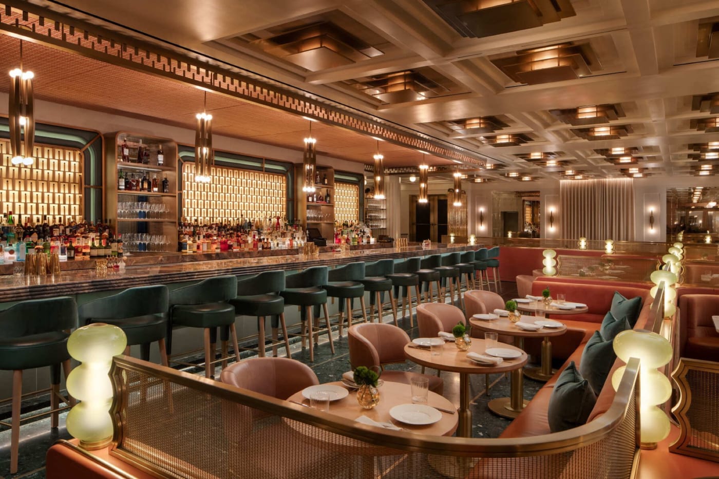 Lex Yard, le bar et la salle de la brasserie de Michael Anthony