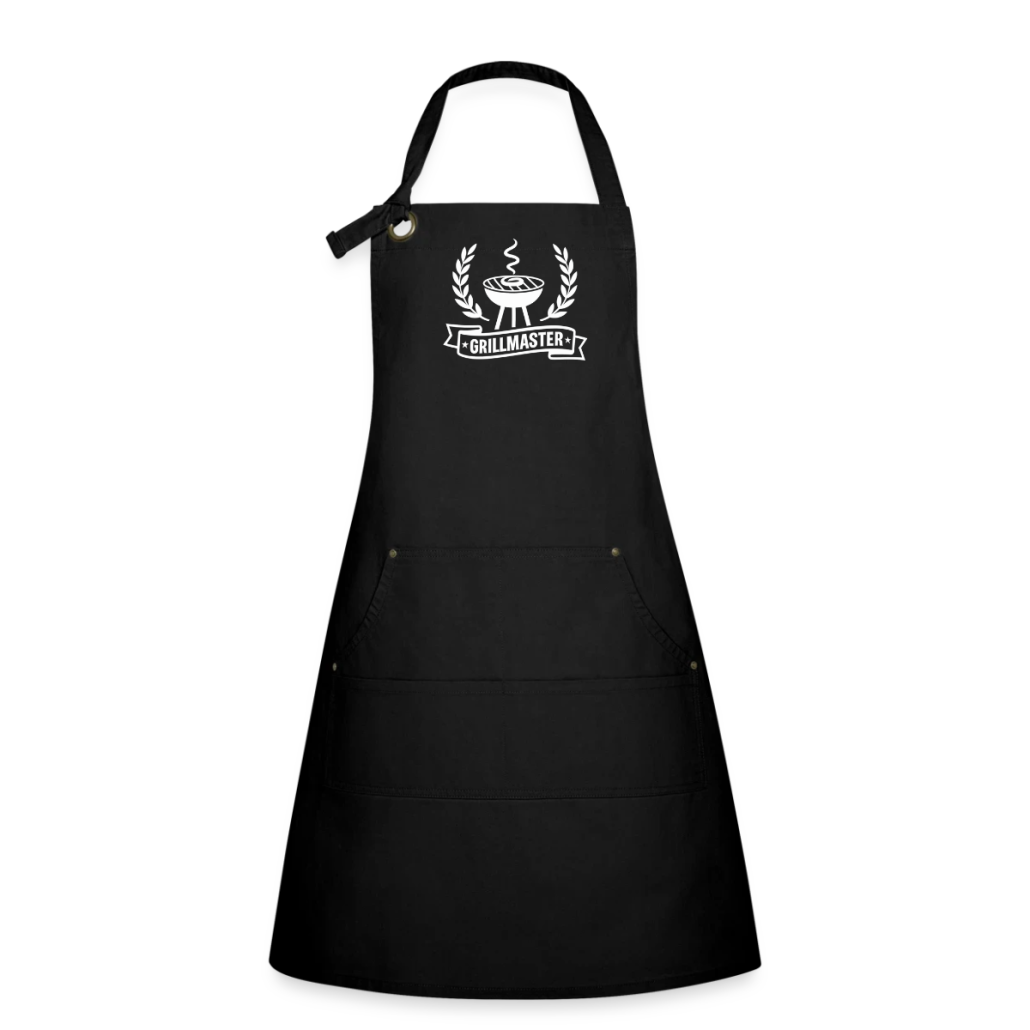 Schwarze Grillschürze mit weißem „Grillmaster“-Motiv und Grill-Illustration auf der Vorderseite.
