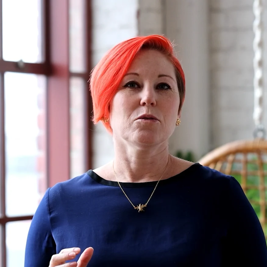 Sarah Savage Video Thumbnail