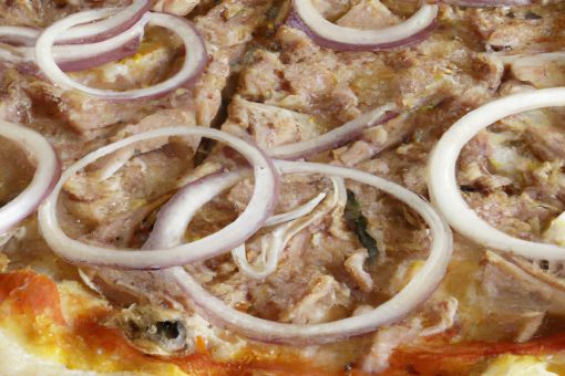 Tonno e Cipolla Pizza