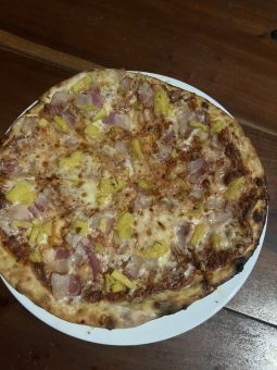 Tropical Pizza