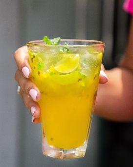 Passion Fruit Mojito