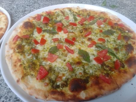 Pesto Pizza
