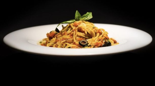 SPAGHETTI VEGGIE MOMO