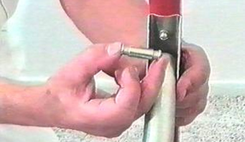 KletterDschungel Deckenrahmen und Leiter(n) montieren