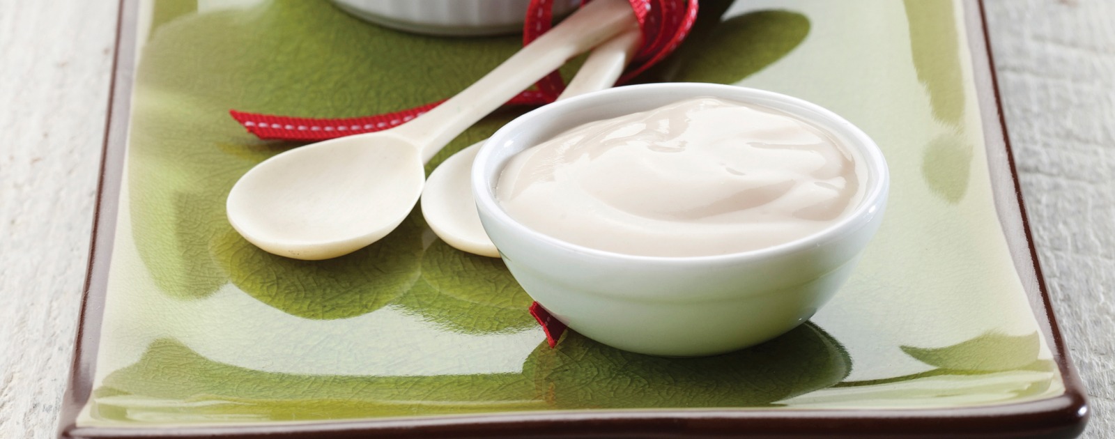 Spicy yoghurt dip Recipe | Spur Sauces