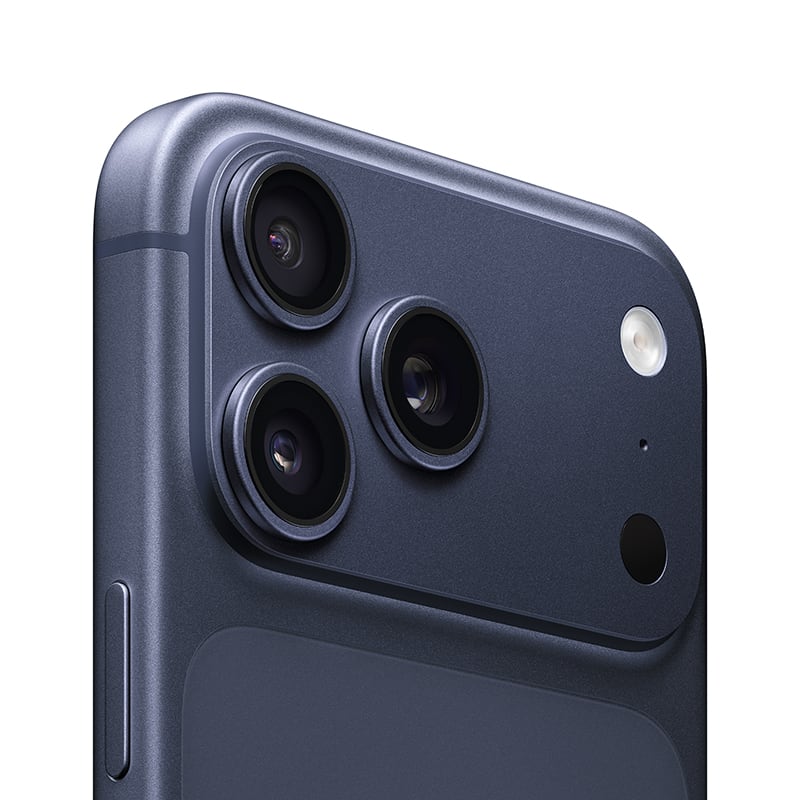 iPhone 17 Pro Max 3