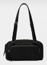 Bolso de hombro de nylon por 9.99€.